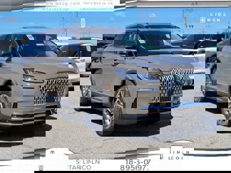 New 2025 Lincoln Corsair FWD w/ Equipment Group 101A image 1