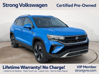 Certified 2024 Volkswagen Taos SE image 1