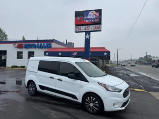 Used 2022 Ford Transit Connect XLT image 1