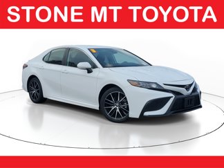Certified 2023 Toyota Camry SE image 1