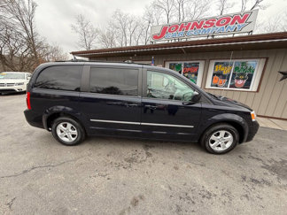 Used 2016 Dodge Grand Caravan SXT image 1