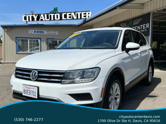 Used 2018 Volkswagen Tiguan S image 1
