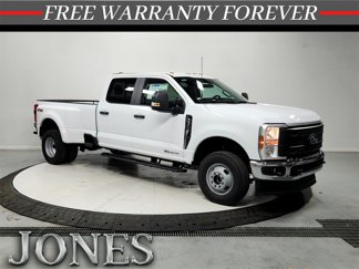New 2025 Ford F350 XL image 1
