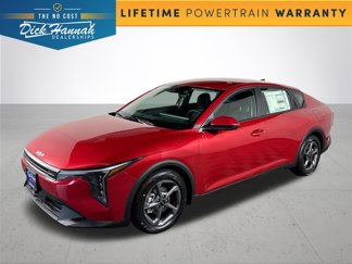 New 2025 Kia K4 LXS image 1