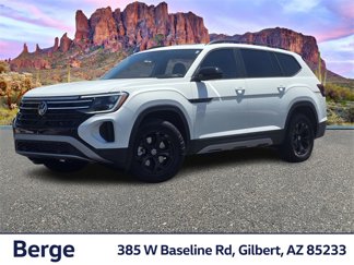 New 2025 Volkswagen Atlas Peak Edition SE image 1
