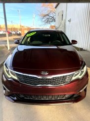 Used 2020 Kia Optima LX image 1