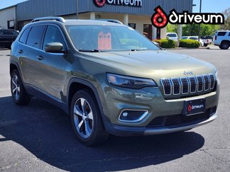 Used 2019 Jeep Cherokee Limited image 1