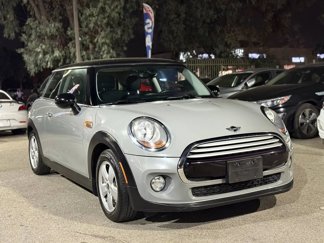 Used 2015 MINI Cooper 2-Door Hardtop image 1