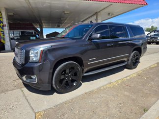 Used 2017 GMC Yukon XL Denali w/ Open Road Package image 1