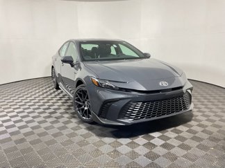 New 2025 Toyota Camry SE image 1