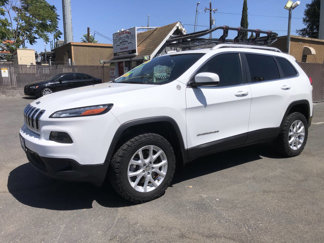 Used 2015 Jeep Cherokee Latitude w/ Comfort/Convenience Group image 1