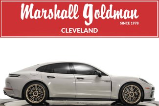 Used 2025 Porsche Panamera Turbo image 1
