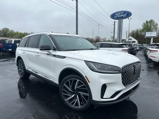 New 2025 Lincoln Aviator Reserve image 1