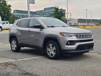 Certified 2022 Jeep Compass Latitude image 1