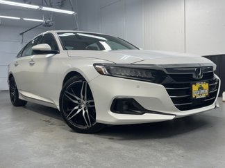 Used 2022 Honda Accord Touring image 1