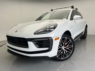 Used 2024 Porsche Macan S image 1