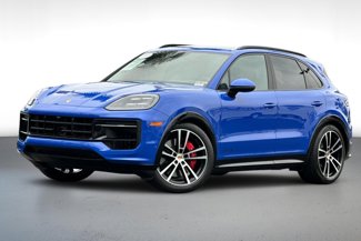 Used 2025 Porsche Cayenne GTS image 1