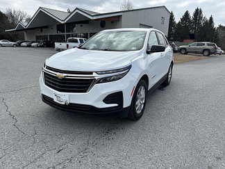 Used 2022 Chevrolet Equinox LS w/ LS Convenience Package image 1