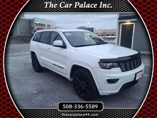 Used 2017 Jeep Grand Cherokee Altitude image 1