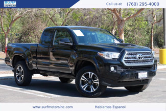 Used 2017 Toyota Tacoma TRD Sport image 1