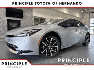 New 2025 Toyota Prius Plug-In Hybrid image 1