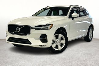 Used 2022 Volvo XC60 B5 Momentum image 1