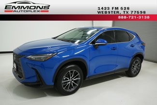 Used 2025 Lexus NX 250 FWD w/ Premium Package image 1