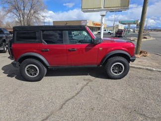 Used 2021 Ford Bronco Badlands w/ Sasquatch Package image 1