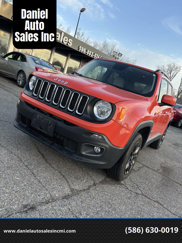 Used 2017 Jeep Renegade Latitude w/ Popular Equipment Group image 1