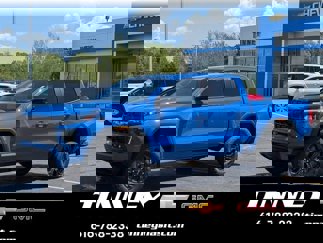 New 2025 GMC Canyon Elevation w/ Convenience Package image 1