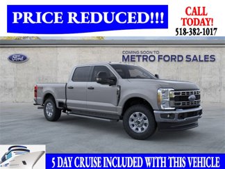 New 2025 Ford F250 XLT image 1