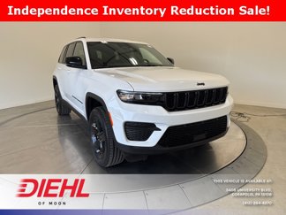 New 2025 Jeep Grand Cherokee Altitude image 1