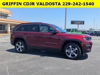 New 2025 Jeep Grand Cherokee Limited w/ Luxury Tech Group II image 1