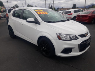 Used 2017 Chevrolet Sonic LT image 1