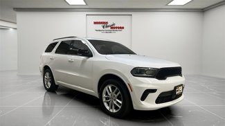 Used 2024 Dodge Durango GT image 1