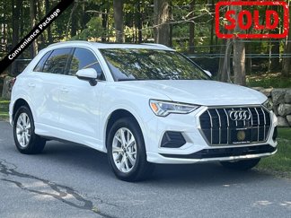 Used 2024 Audi Q3 2.0T Premium w/ Convenience Package image 1