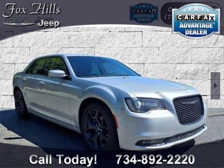 Used 2023 Chrysler 300 S image 1