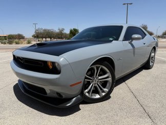 Used 2022 Dodge Challenger R/T image 1