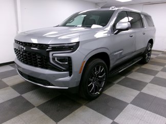 New 2025 Chevrolet Suburban LT image 1