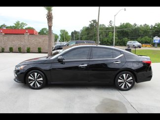 Used 2020 Nissan Altima 2.5 SL image 1
