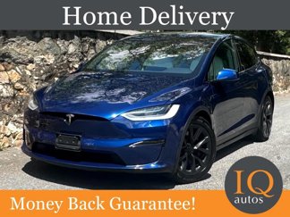 Used 2023 Tesla Model X image 1