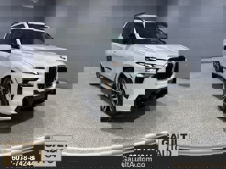 New 2025 BMW X7 M60i image 1