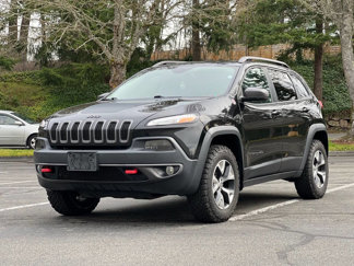 Used 2017 Jeep Cherokee Trailhawk image 1