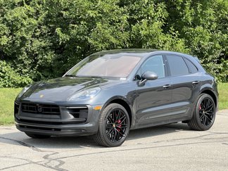 Certified 2025 Porsche Macan GTS image 1