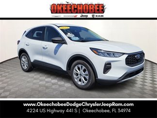 Used 2023 Ford Escape Active w/ Cold Weather Package image 1