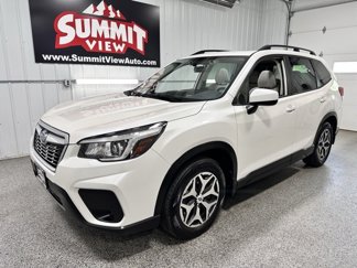 Used 2020 Subaru Forester Premium image 1