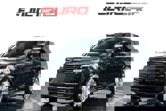 Used 2025 Land Rover Range Rover SE image 1