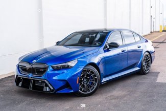 Used 2025 BMW M5 w/ Executive Package image 1