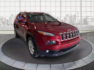 Used 2016 Jeep Cherokee Latitude w/ Cold Weather Group image 1