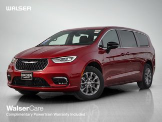 New 2025 Chrysler Pacifica Select image 1